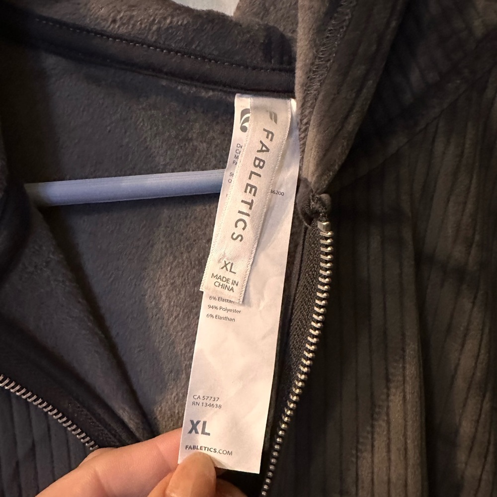 Fabletics flared romper - Picture 3 of 5